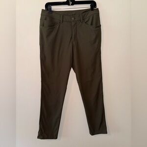 Lululemon Men’s Classic Fit ABC Pants